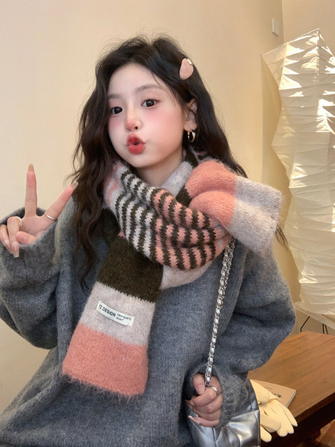 2025 New Color-Blocked Knitted Striped Wool Scarf for Women, Autumn and Winter Korean Style Versatile Warm and Cold-Proof Neck Scarf