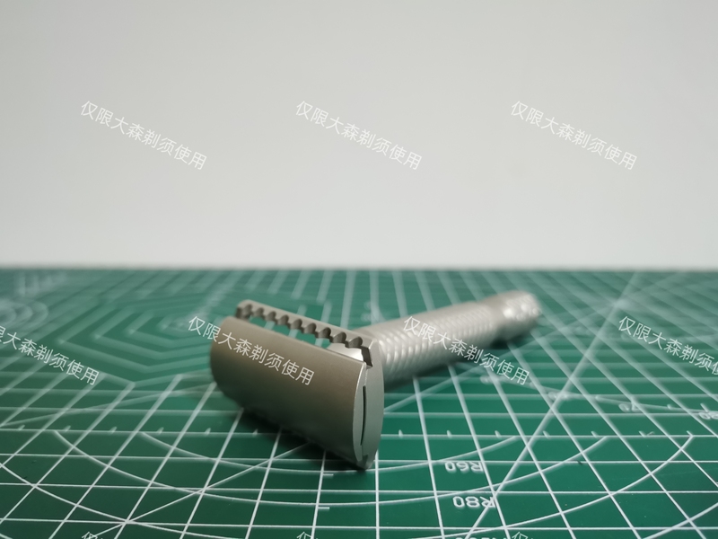 Ocean B2 Manual Razor Men's Razor, Gillette Five-Blade Razor. Gift for Father, Boyfriend, Husband