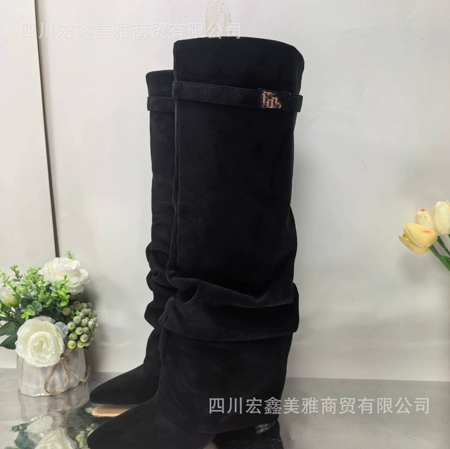 2025 Foreign Trade European and American Style Pointed Toe Straight Pleated Metal Buckle Mid-Calf Boots Large Size Chunky Heel Trouser Boots Women's Boots