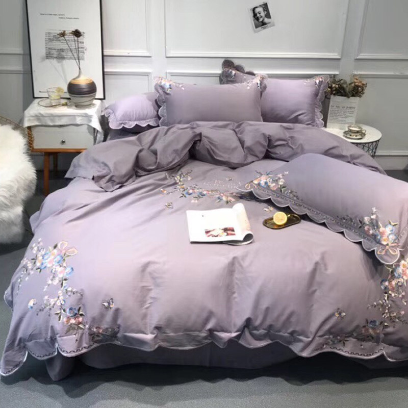 High-end palace wind embroidery long suede cotton mill wool four pieces of pure cotton thickened warm full cotton quilts to cover about 4 pieces