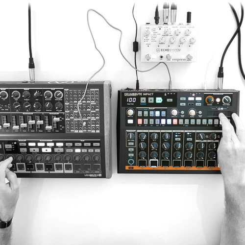 T T U Rturia Brumbrute моделирование удара