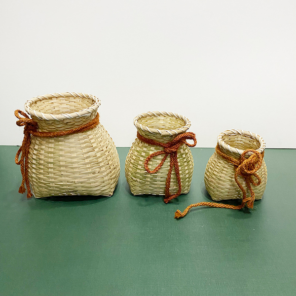 Bamboo Fish Basket, Hand-Woven Bamboo Basket, Round Creative Bamboo Basket for Students and Children, Performance Props, Decorative Props