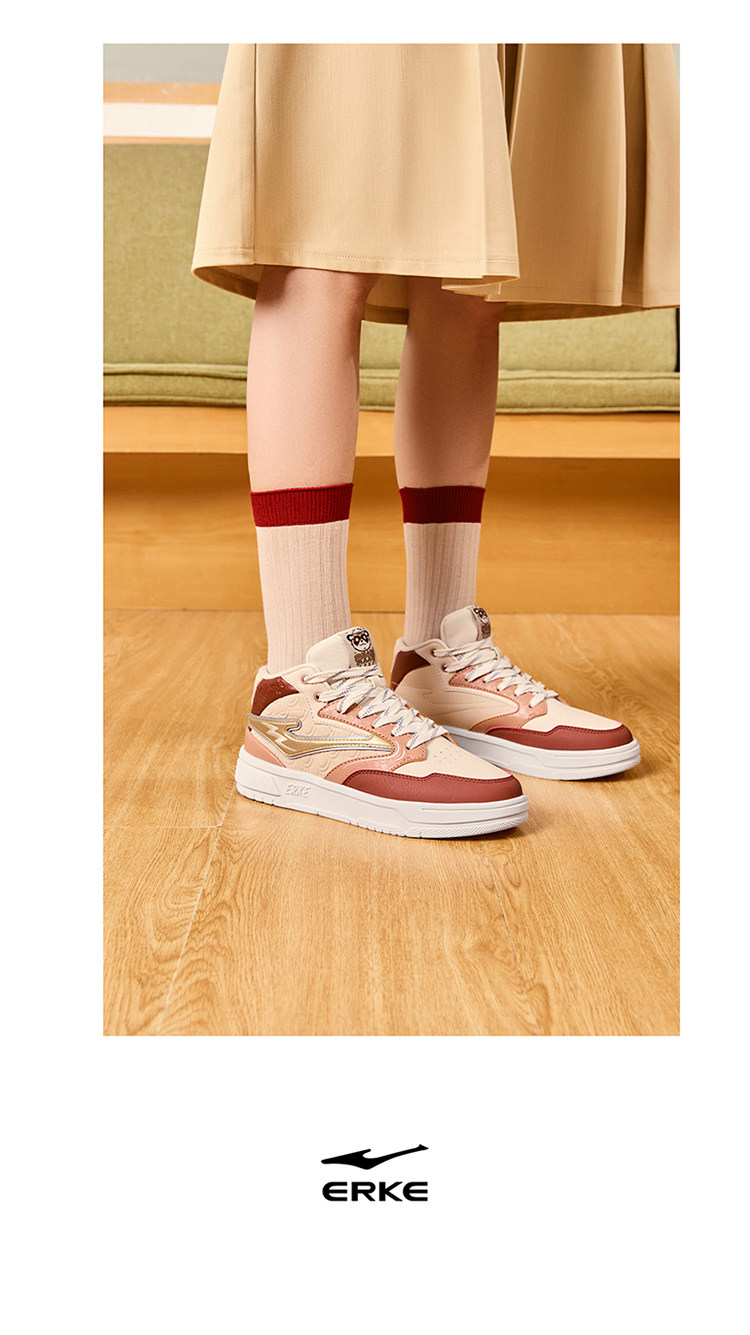 обувь на тонкой подошве ( для скейтборда ) 电池熊猫鸿星尔克板鞋休闲 𫔮高筒女鞋夏季2025新款鞋子厚底运动鞋女 The Erke