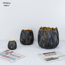 Nordic modern cast iron ornament Jar Ornaments living room model house sales office Candlestick Crafts furnishings home