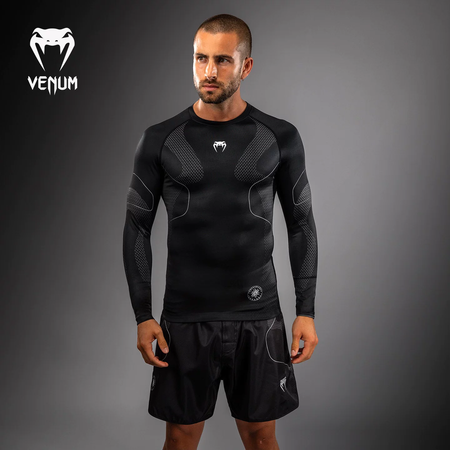 VENUM Спортивный бокс длинный рукав для зала для тренировки, обтягивающий, для бега