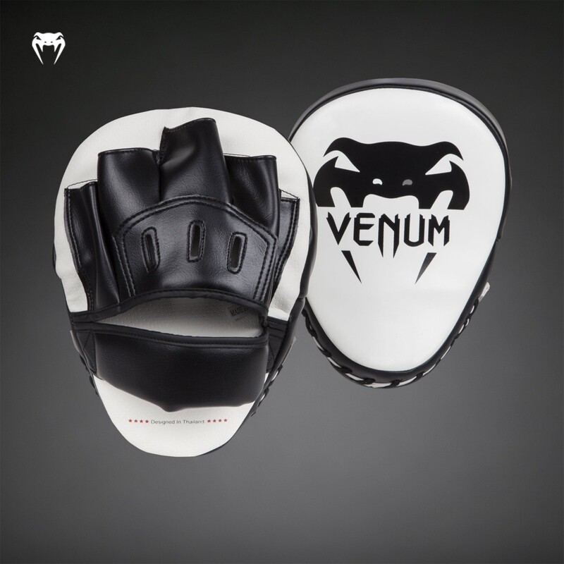 Venum Light Focus Mitts Boxing Target, Taekwondo Target, Muay Thai Target, Sanda Fighting Target Venum Light Focus Mitts Boxing Target, Taekwondo Target, Muay Thai Target, Sanda Fighting Target