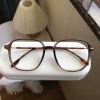 Через чайное золото ноги C7