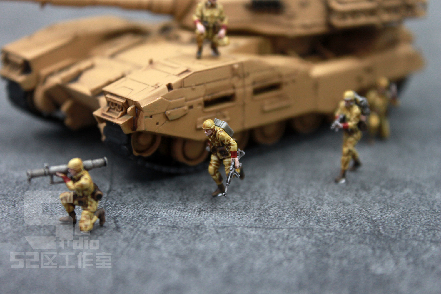 1/100/144 Front GTO08 Squad M61A5 tank scene model | eBay