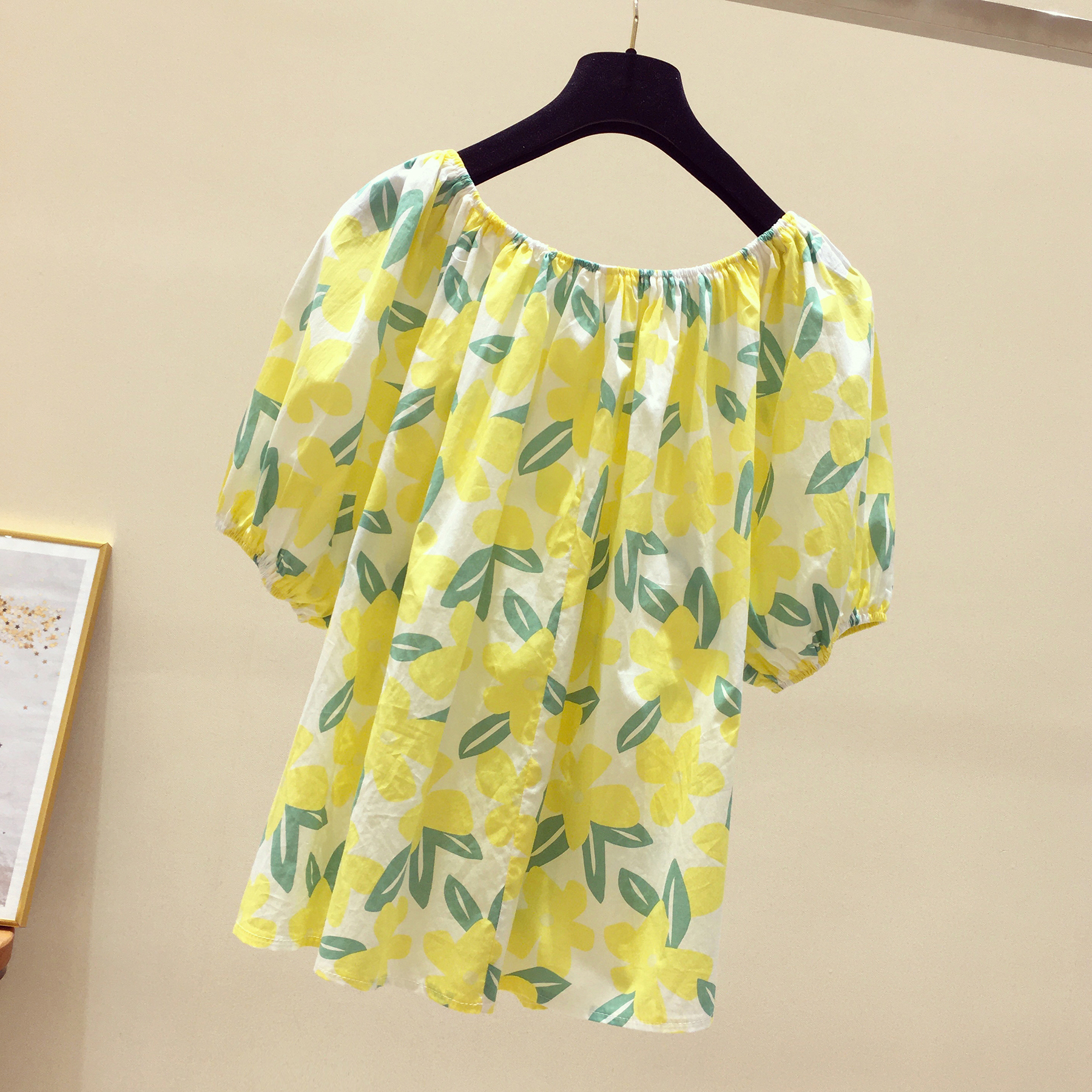 Shiffon summer sexy top, bag, with short sleeve, season 2021, fitted Shiffon summer sexy top, bag, with short sleeve, season 2021, fitted