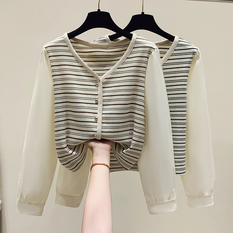 潮牌复古v领长袖针织衫女士春秋季新款时尚小个子条纹减龄打底衫
