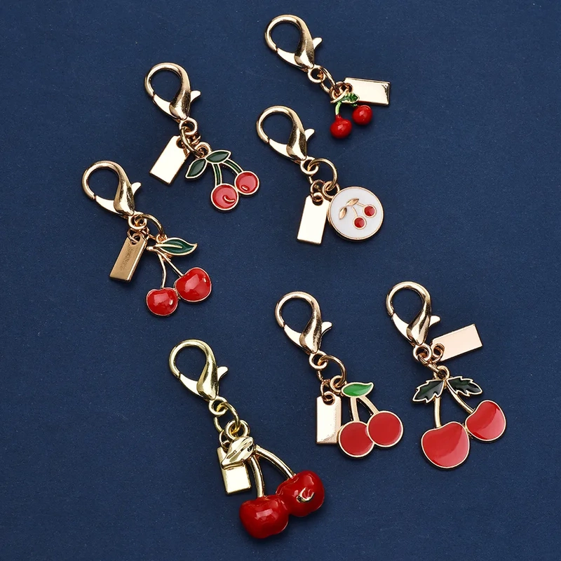 New Cherry Keychain Accessory for Bags, Fashionable Cherry Car Keychain Pendant for Women