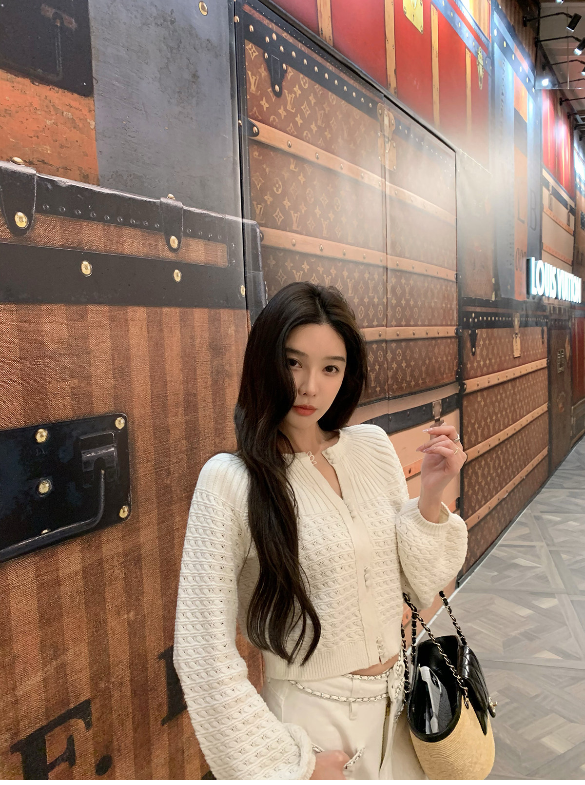 시 웨이 리앙 봄날 전복 프랑스식 낭만주의 루즈핏 느긋한 라운드 넥 벌룬 소매 홀로우 아웃 오픈 가디건 상세 이미지 64