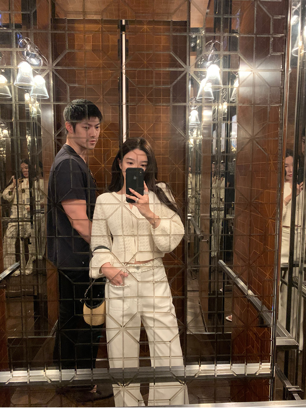 시 웨이 리앙 봄날 전복 프랑스식 낭만주의 루즈핏 느긋한 라운드 넥 벌룬 소매 홀로우 아웃 오픈 가디건 상세 이미지 65