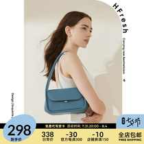 HFFresh single shoulder bracelet with small crowdsourced design French stick underarms bag for women bag new 2021 white handbag bag