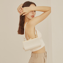 HFresh leather niche mouth gold bag baguette baguette underarm bag women 2021 new broadband shoulder shoulder bag women