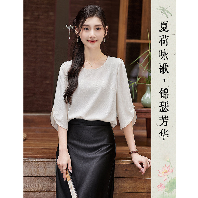 Xinfeiyu Elegant New Chinese Style White Satin Shirt for Women 2026 Summer Loose Fit Age-Reducing Slimming Top Xinfeiyu Elegant New Chinese Style White Satin Shirt for Women 2026 Summer Loose Fit Age-Reducing Slimming Top