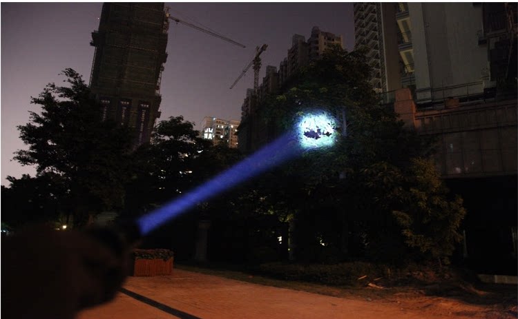 Lumière vélo - phare - Ref 2399171 Image 9