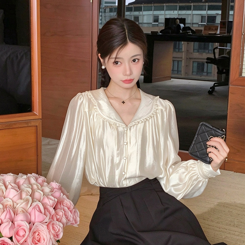 French-Style Ruffled V-Neck Pearl Satin Shirt for Women, Spring and Autumn Design, Loose Fit, Elegant Puff Sleeve Top for Work French-Style Ruffled V-Neck Pearl Satin Shirt for Women, Spring and Autumn Design, Loose Fit, Elegant Puff Sleeve Top for Work