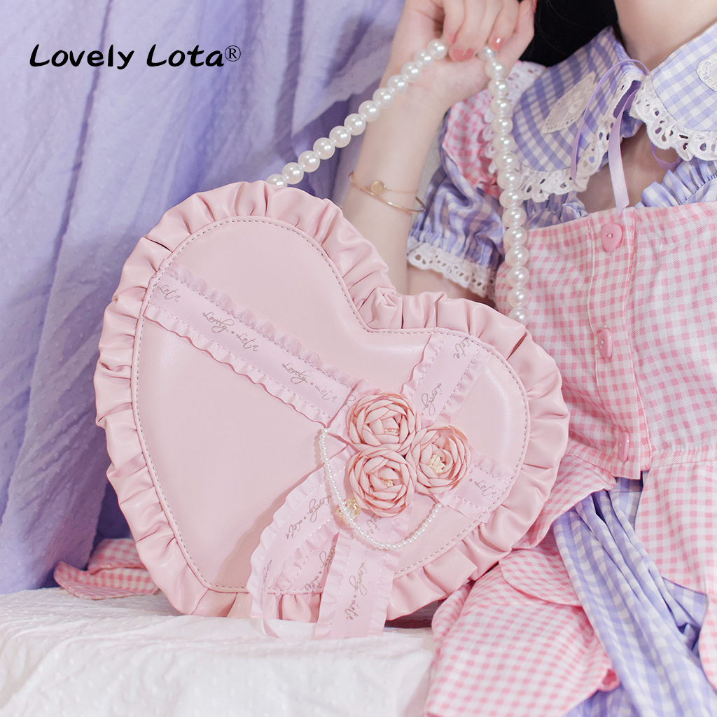 AH天使之心：优雅蝴蝶结爱心斜挎手拎Lolita女包，让你瞬间变身梦幻公主！