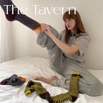 TheTavern JNBYHOME half-side velvet vintage warm home interior print medium long tube socks 2 pairs