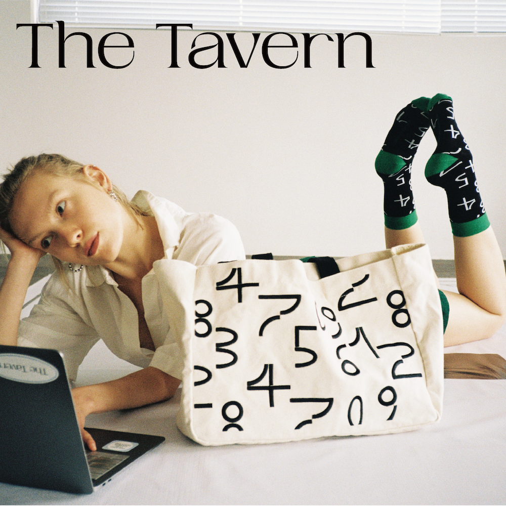 TheTavern 15-min break Embroidered Contrast Canvas Bag Break Bag 2 colors Sesame White Blueberry