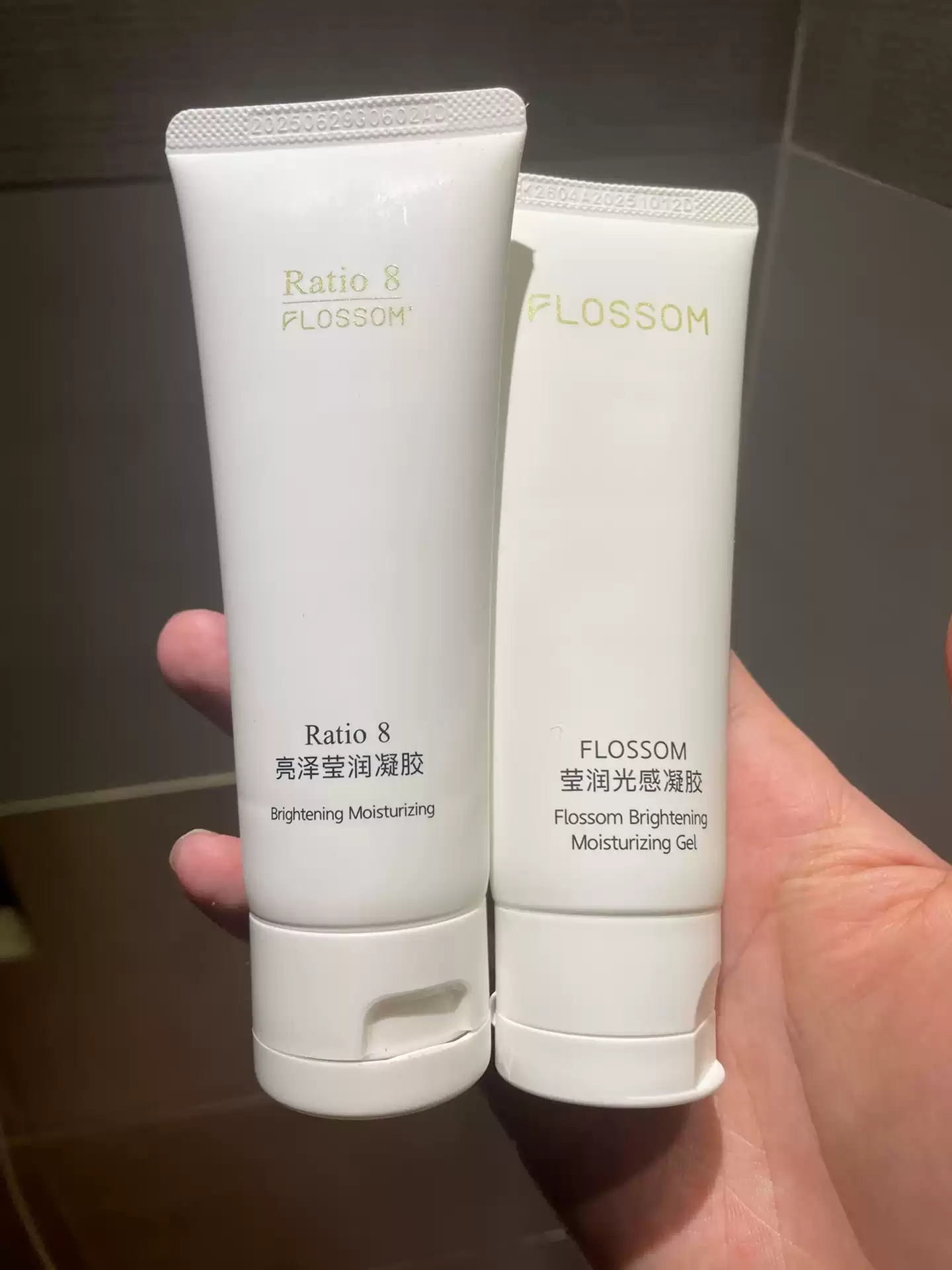 FLOSSOM フラワートゥラジオ波美容器 プロスペシャルコラーゲンエッセンスジェルリフティング 80ml 240ml