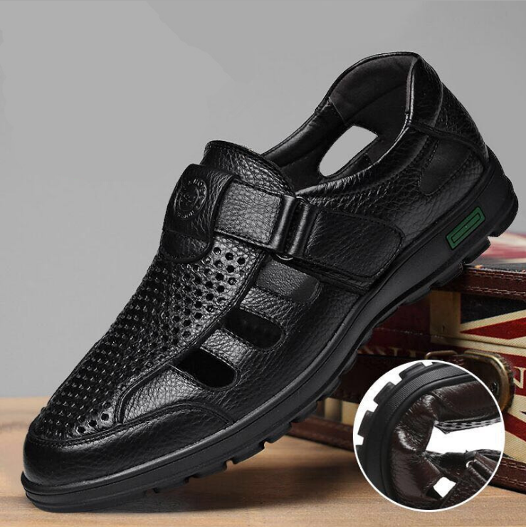 Foreign trade hollow hole leather shoes 45 middle-aged breathable sandals 46 genuine leather 47 fattening and widening 48 extra large size 49 soft bottom