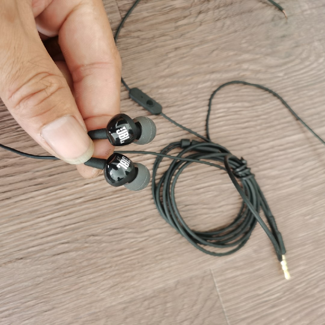 JB100 cord-cutting headphone with one original cord DIY research one price