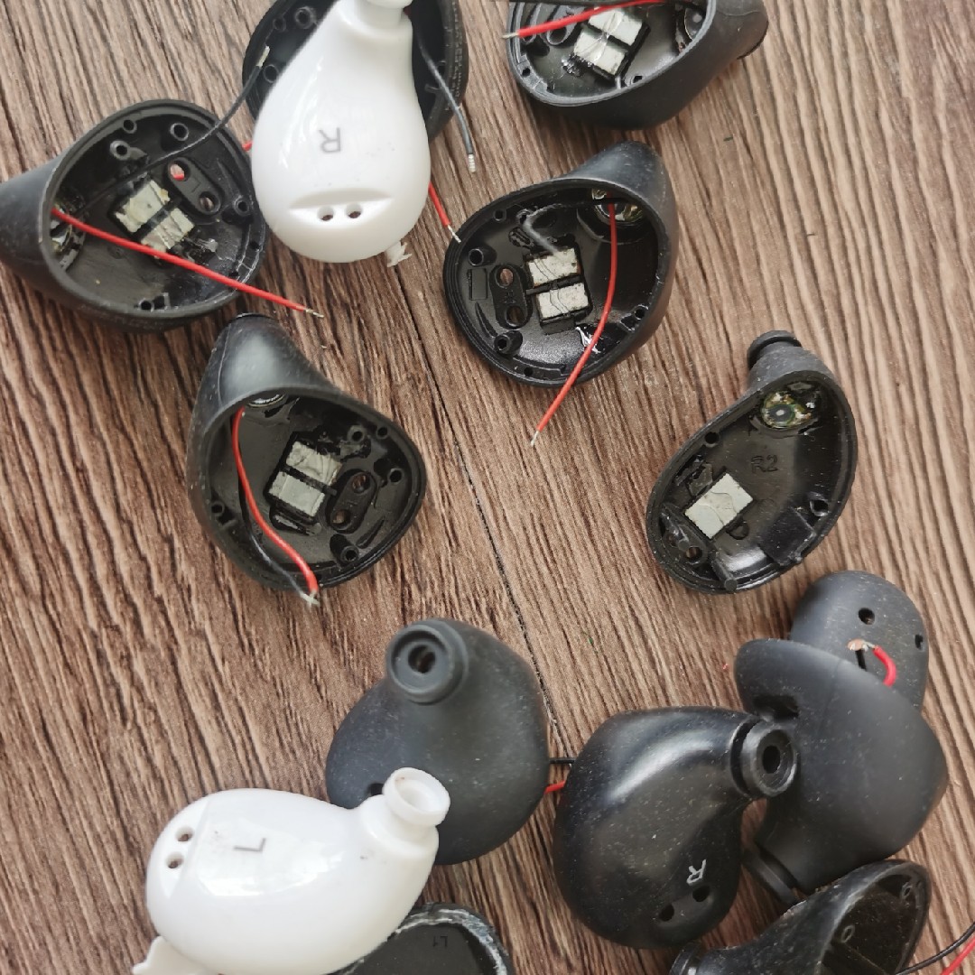 High quality headphones six centimeters DIY helps a price