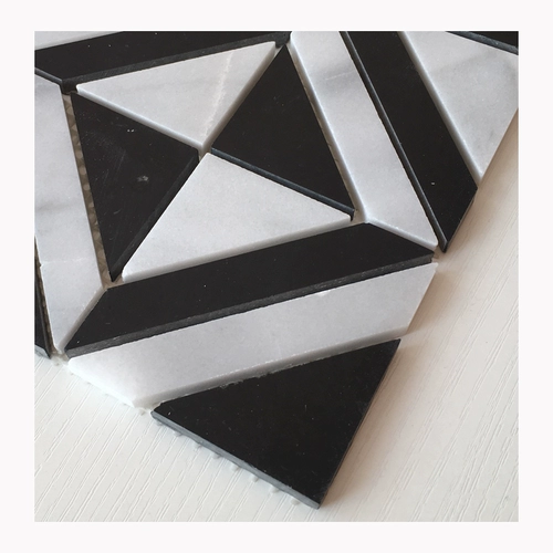 Черно -белый каменный мозаичный наклейка натуральная далисман Треугольник Линдс головоломка за головоломка ванная комната ванная комната барьер кирпич