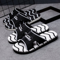 Slipper men summer fashion outside wear 2021 new Han tide version personality outdoor cool drag mens beach non-slip