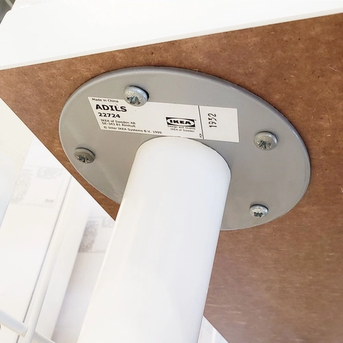 Ikea, ноутбук, обучающий туалетный столик