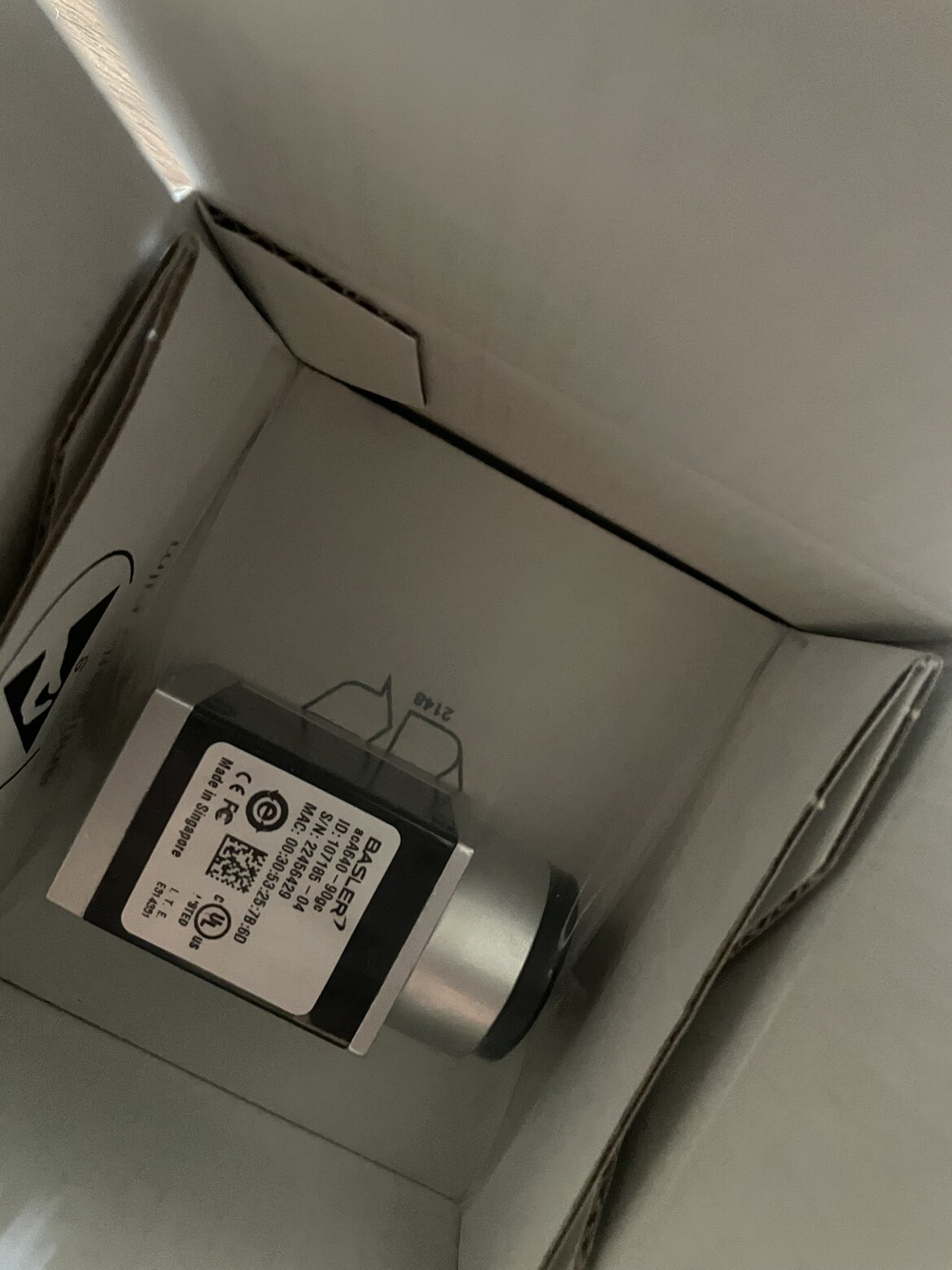 Промышленные Камеры/Видеокамеры basler工业相机aca640-90gm/gc原装全新质保三年