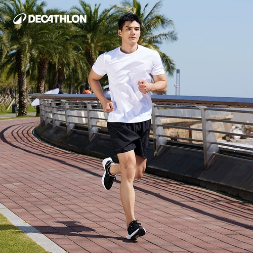 Спортивная дышащая амортизирующая многоцветная спортивная обувь