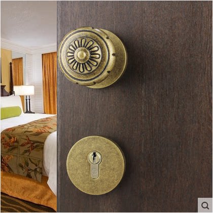 American copper lock black door lock imitation ancient American indoor two-piece lock room door lock for old bedroom spherical lock ME1240