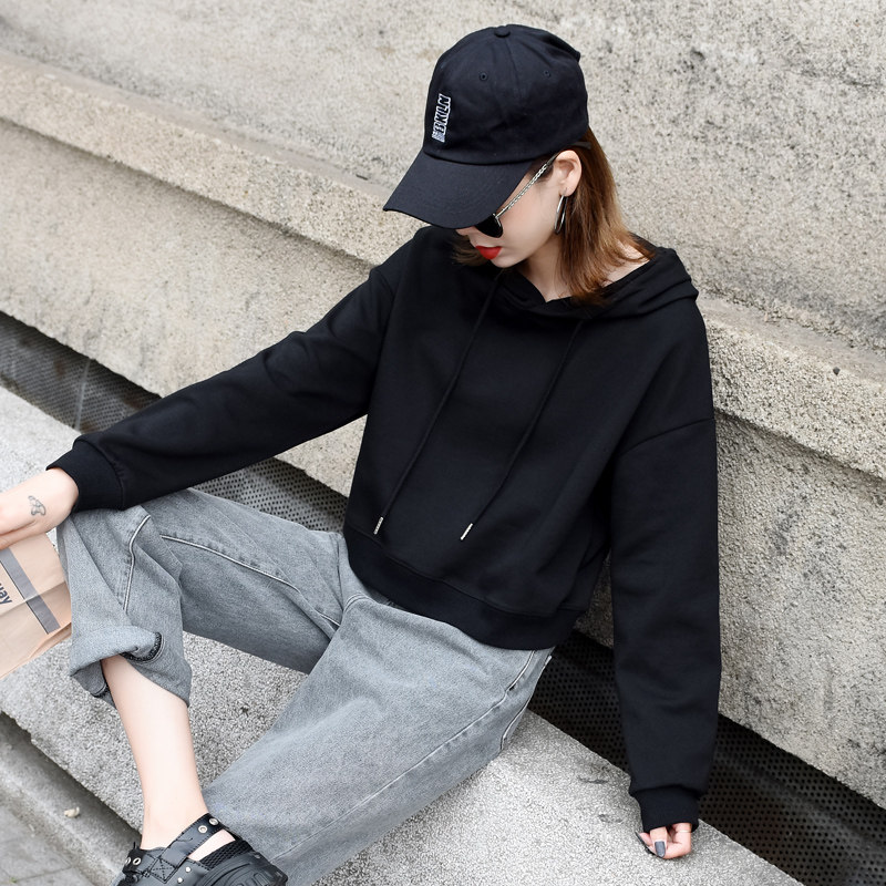 Netred short jewelry female cap loose in tide super fire cec and spring and autumn small man 2021 new style