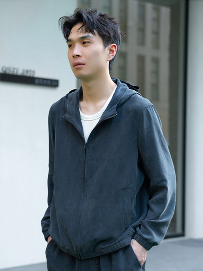 Zhengchen/正辰 高端黑标雾面纯桑蚕丝轻薄微廓连帽夹克外套男秋