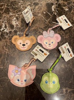 Hong Kong Disneyland Duffy Shelliemay Linabell Olu Luggage Tag Mirror Portable Carry-On Accessory