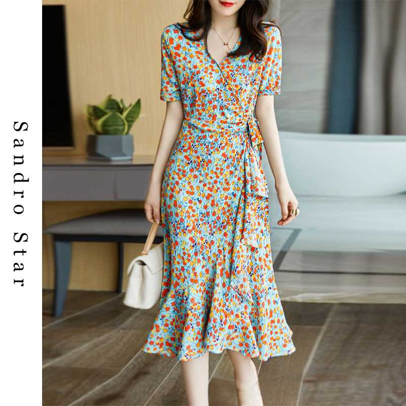 Sandro Star Fab-style vintage V collar crushed floral dress for women Summer New style Light Cooked Ethos Reduction of fish tail dress