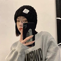 Классические черные коричневые и черные короткие волосы [обычный стиль] Волосы немного длиннее модели и могут быть обрезаны