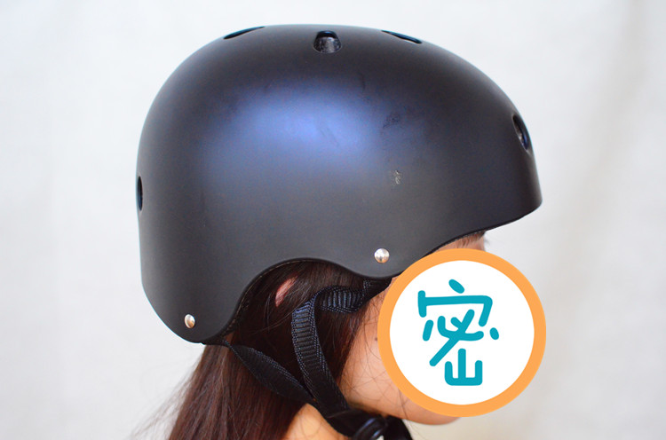 BMX hiệu suất xe BMX cực thể thao bánh xe duy nhất trượt cưỡi skateboard mũ bảo hiểm hip-hop leo núi chàng trai và cô gái xe trượt thăng bằng