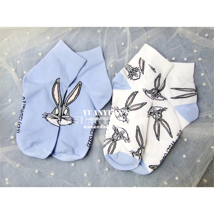 58 Free Shipping European and American Style Light Blue and White Rabbit Cartoon Socks for Adults, Suitable for All Seasons, Cute Short Socks