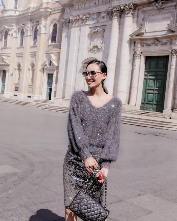 2018 sang trọng sequins mới ins siêu lửa thanh lịch nữ thần v- cổ đèn lồng tay áo áo len giả nhung áo len dày áo len nữ form rộng
