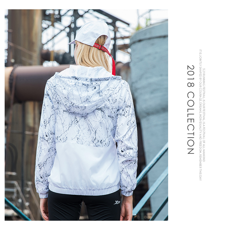 Áo khoác nữ Xtep 2018 Thu mới Áo gió hai lớp Áo trùm đầu Áo khoác dài tay Áo cardigan Áo thể thao áo gió nam adidas