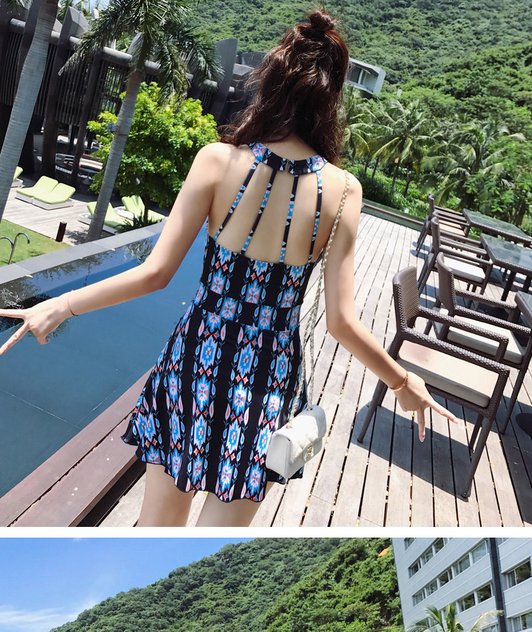 Áo tắm một mảnh Phụ nữ ngực nhỏ bảo thủ tụ tập nữ sinh mùa hè ăn mặc gợi cảm che bụng áo tắm mỏng - Bộ đồ bơi One Piece đồ bơi nữ liền thân dài tay quần dài