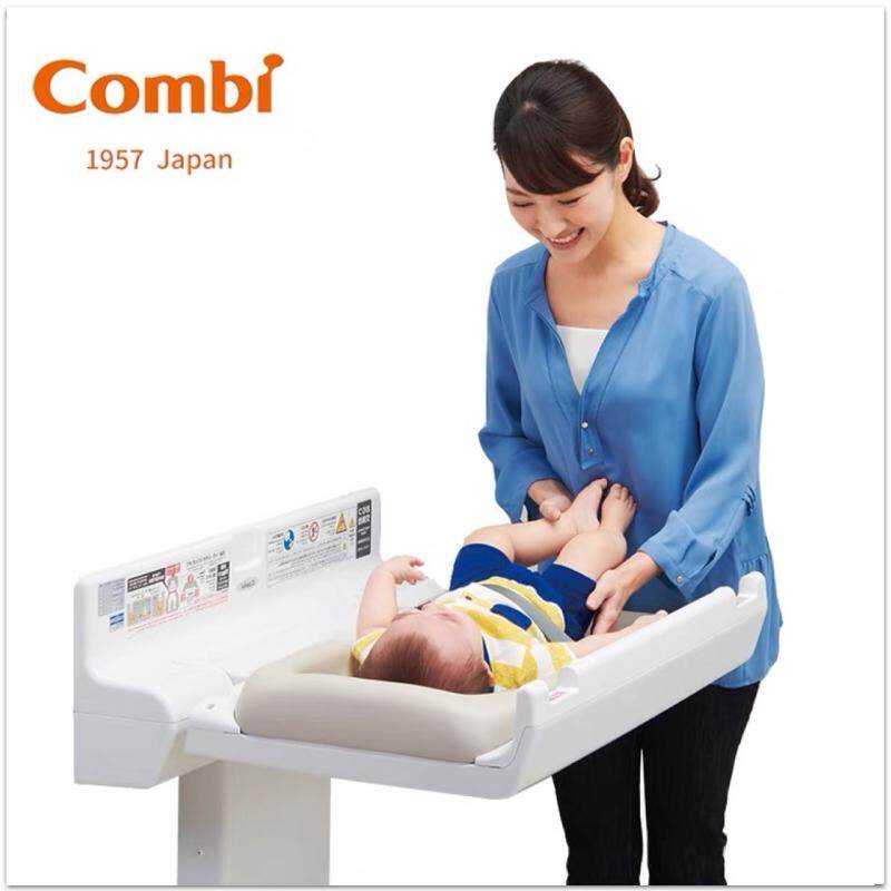 New Japanese Combi mall wall-mounted baby care table mother and baby room horizontal diaper replacement OK21F W
