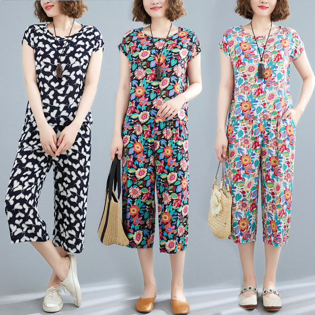 Middle-aged and elderly mothers summer western-style short-sleeved cropped pants cotton silk suit fashion outerwear casual cotton silk two-piece set for women