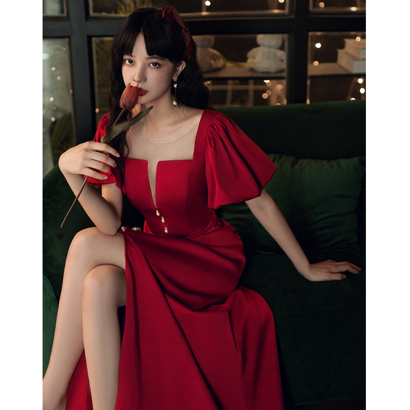 Toast bridal red light extravagant and small crowdsourced satin can normally wear wedding gown back to the door to dress a large size for summer