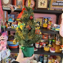 Weird grocery store Japanese Winnie the Pooh doll Christmas limited used toy Christmas tree