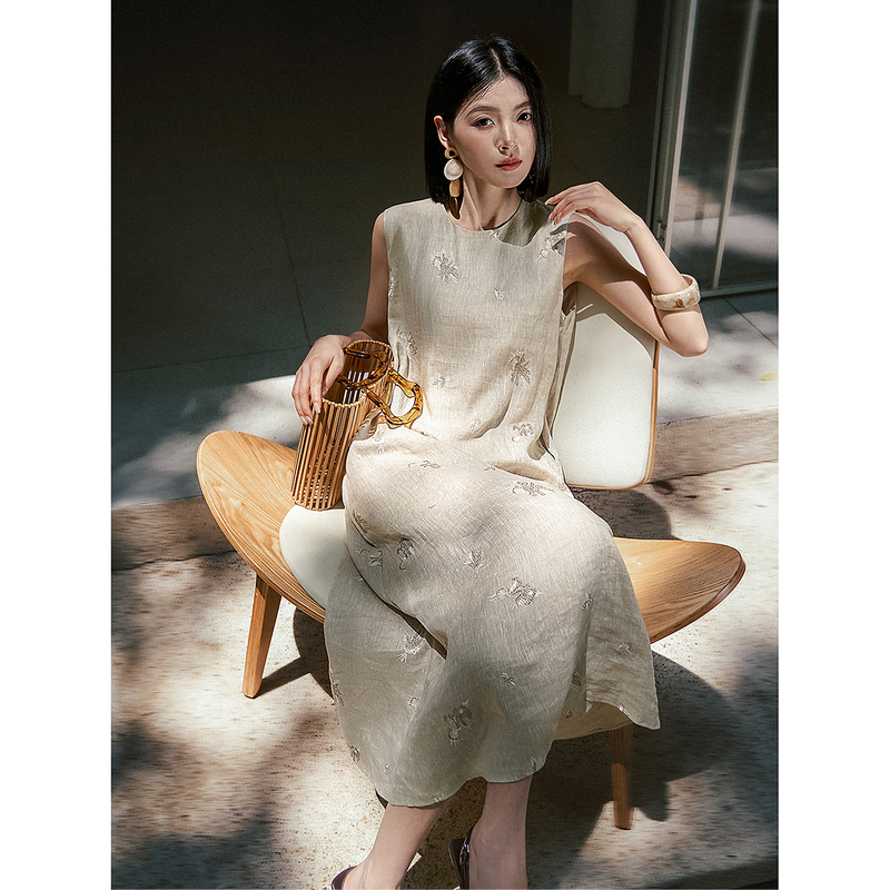 √Xiaohan Pavilion Rain Dew Linen Embroidered Sleeveless Dress/Skirt √Xiaohan Pavilion Rain Dew Linen Embroidered Sleeveless Dress/Skirt